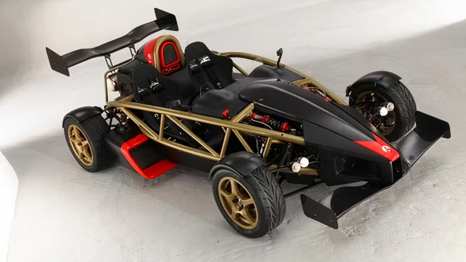 Küçük Deplasmanlı V8 Motorlar: Tarihin En Kompakt Sekiz Silindirli Motorları