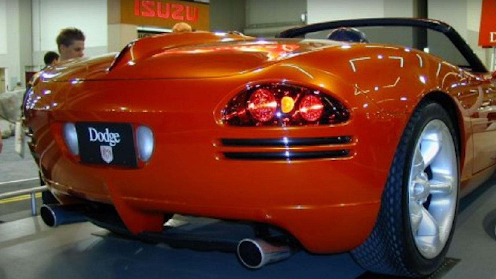 Dodge, 30 Yıl Önce İptal Edilen 'Bütçe Viper' Konseptini Corvette Rakibi Olarak Geri Getiriyor