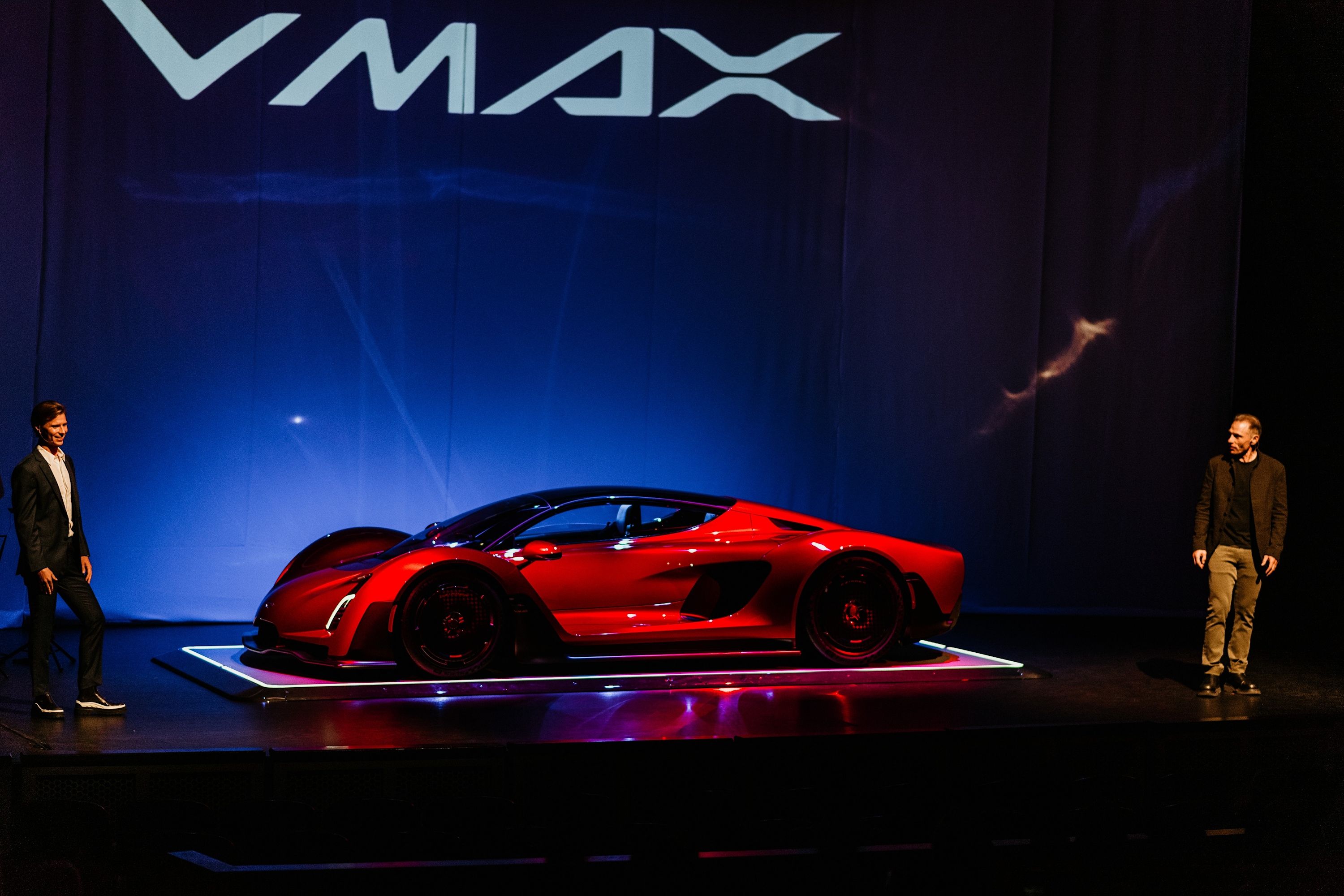 Czinger 21C V Max Revealed As Longtail 253 MPH Hypercar Variant