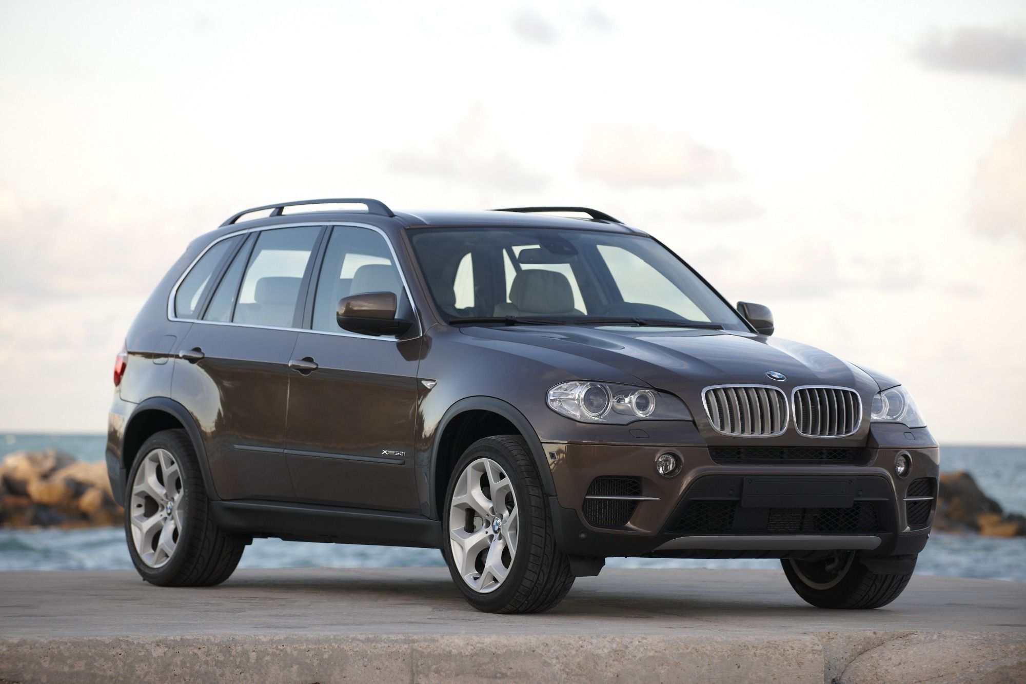 2013 BMW X5 xDrive50i AWD | CarBuzz