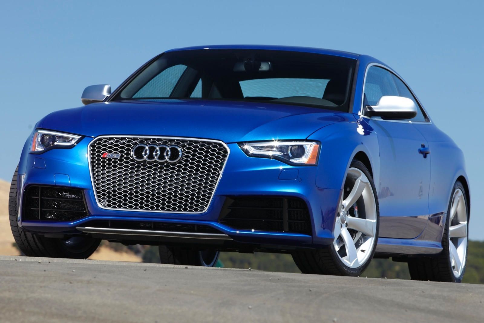 2014 Audi RS5 Coupe - Specs & Trims | CarBuzz