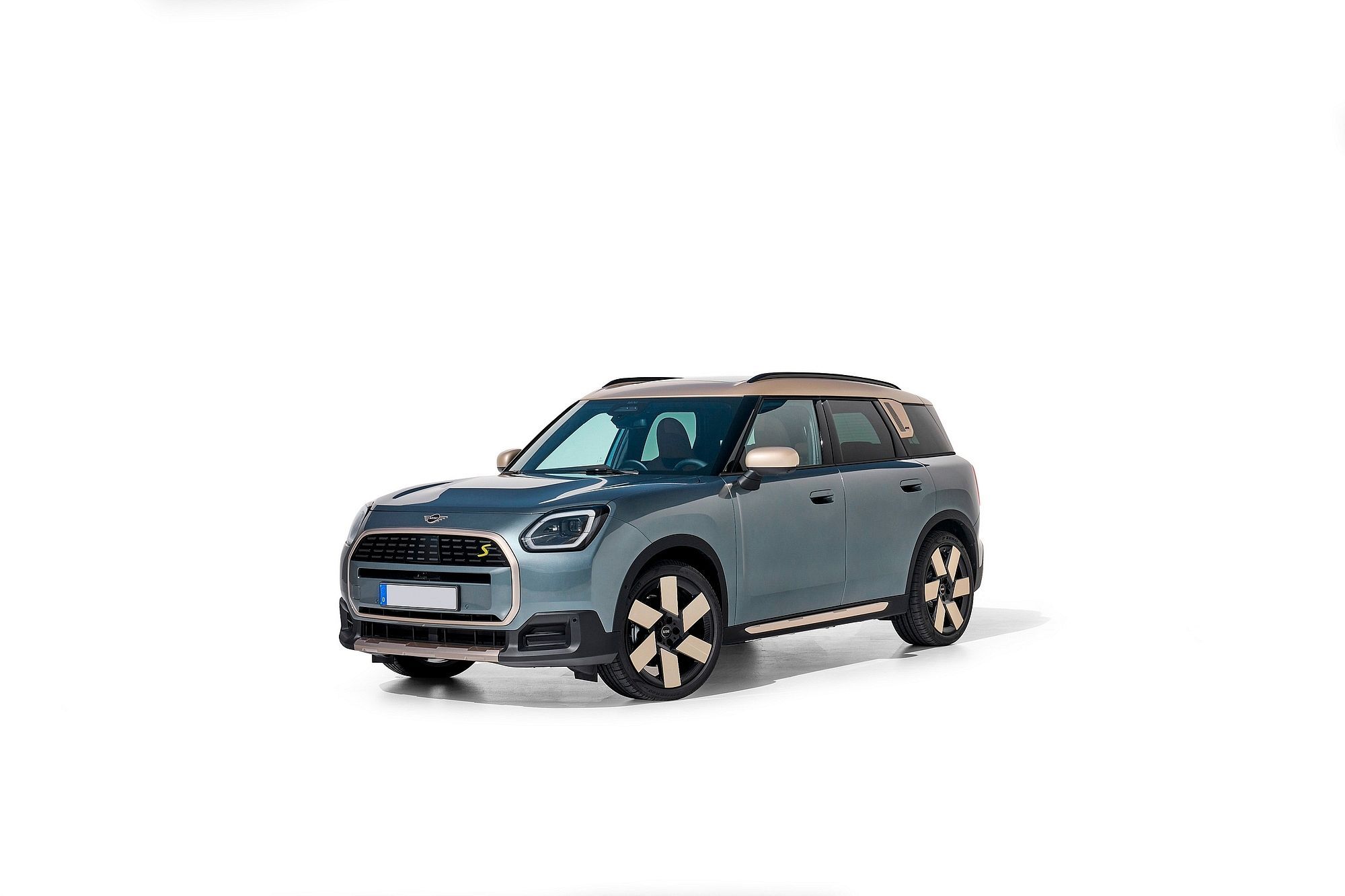 2025 Mini Cooper Countryman Electric - Specs & Trims | CarBuzz