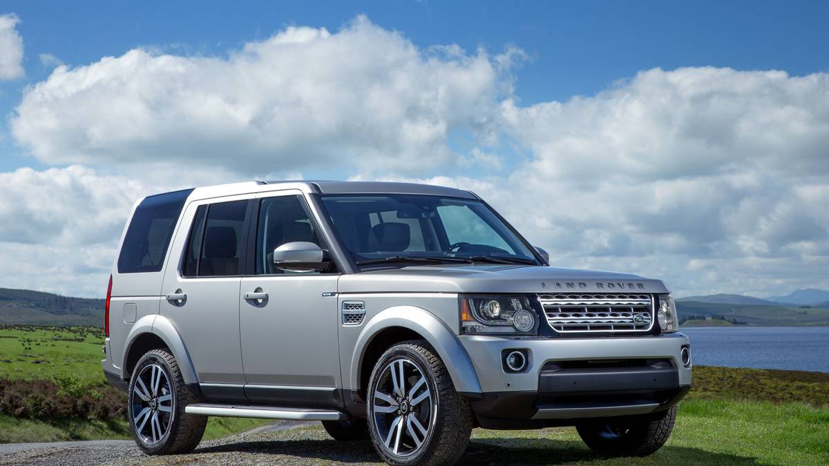 Land Rover LR4: Review, Pricing, Photos, and Specs