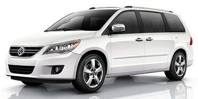 2013 Volkswagen Routan SE with RSE & Navigation | CarBuzz
