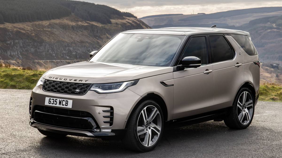 Land Rover Discovery: Review, Pricing, Photos, and Specs