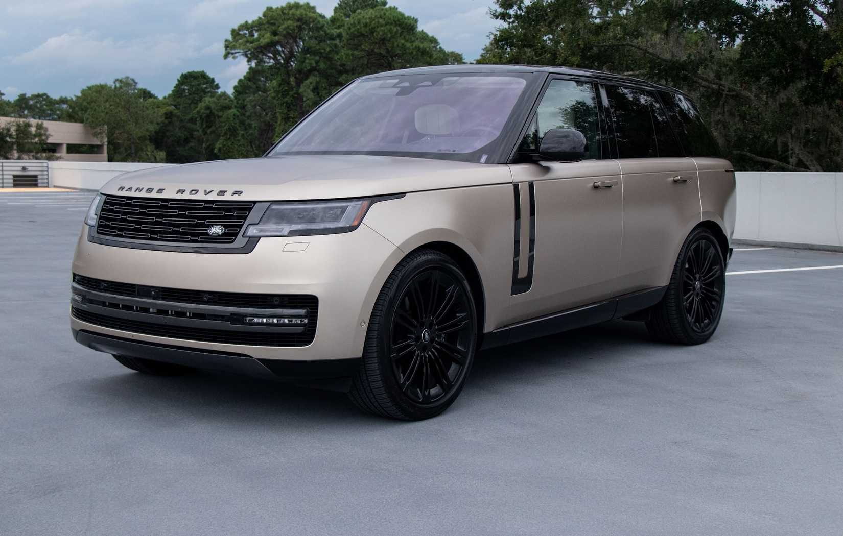 2012 Land Rover Range Rover Pricing, Photos & Specs