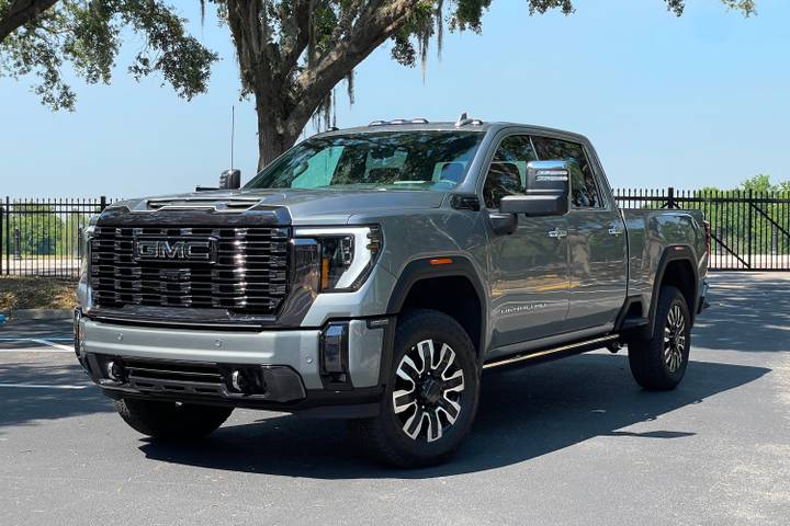 Gmc Rig Driven: 2024 GMC Sierra 2500 HD Is A Mega-Luxury Tow Rig