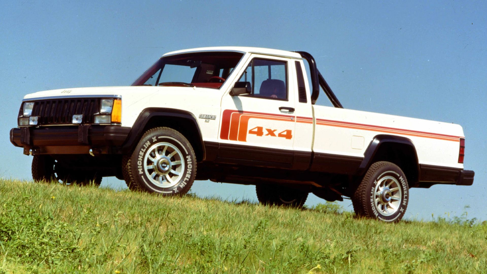 1986 Jeep Comanche parked