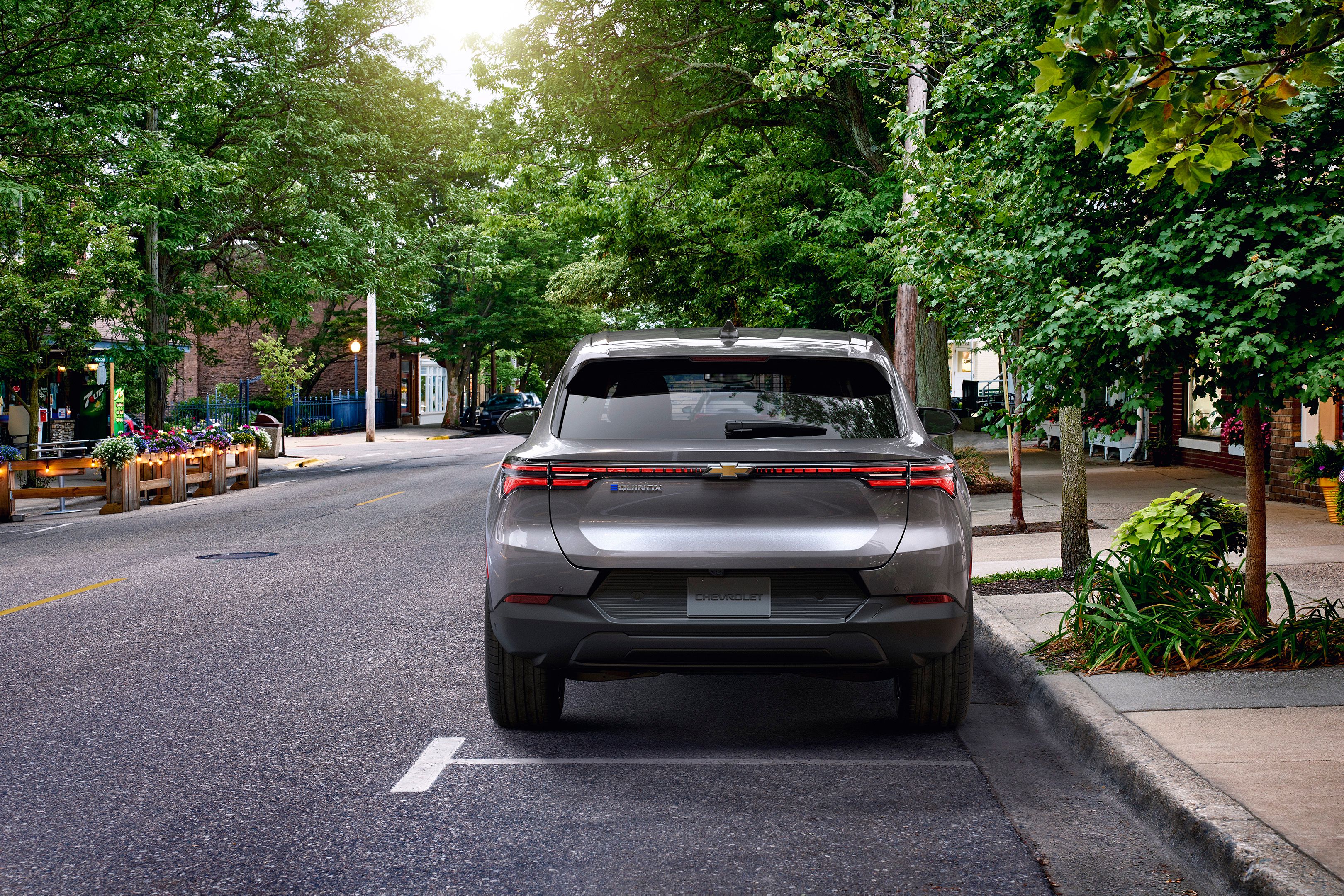 2024 Chevrolet Equinox EV 1LT rear static