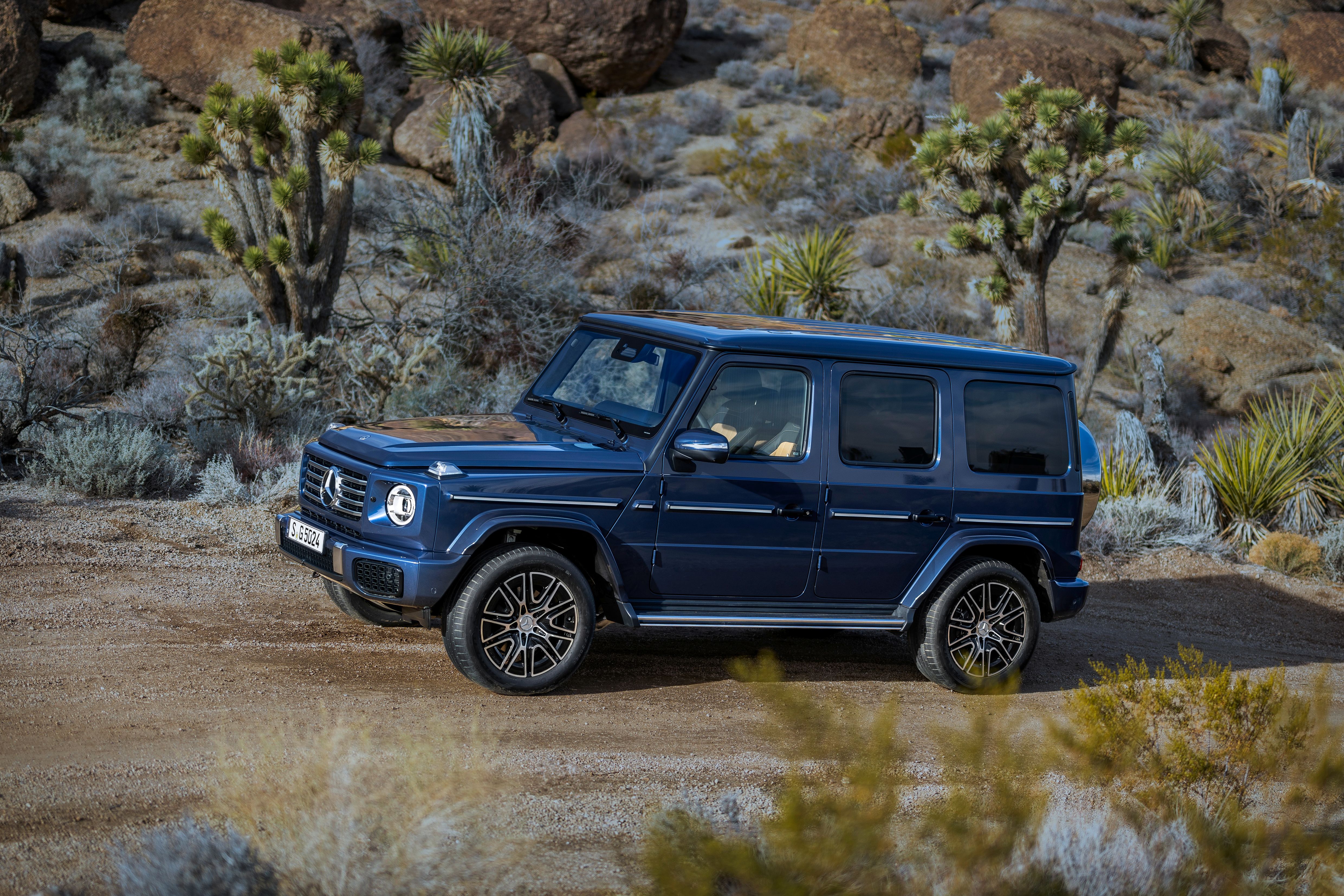 2025 MERCEDES-BENZ G-CLASS Exterior Photos