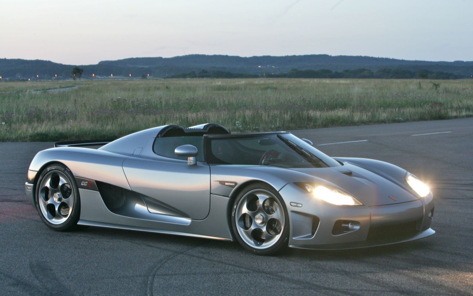 2006 Koenigsegg CCX - Photos Exterior | CarBuzz