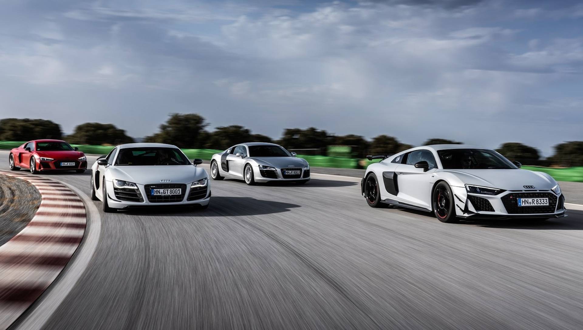 Audi R8 Both Generation R The Final Audi R8 Supercar Has Been Produced At Last