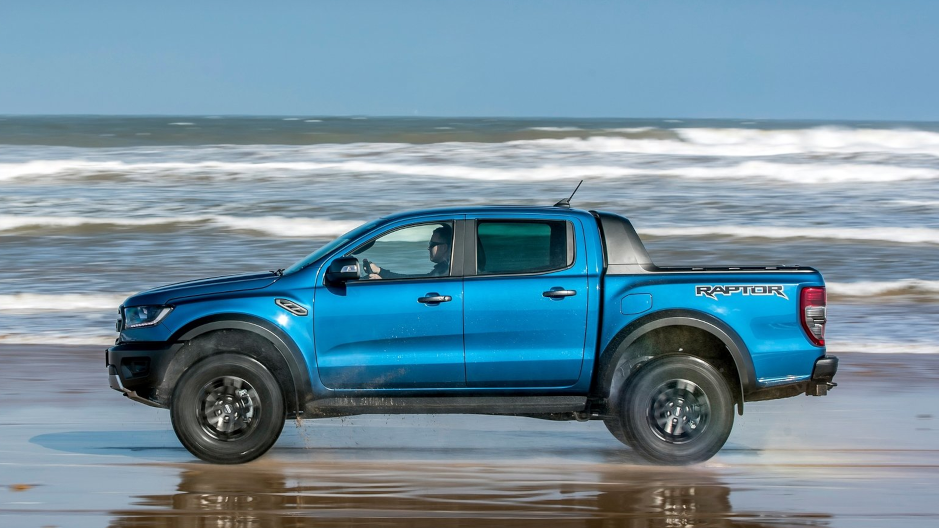Ford Isn't Ready To Give Raptors Plugs Of Any Kind