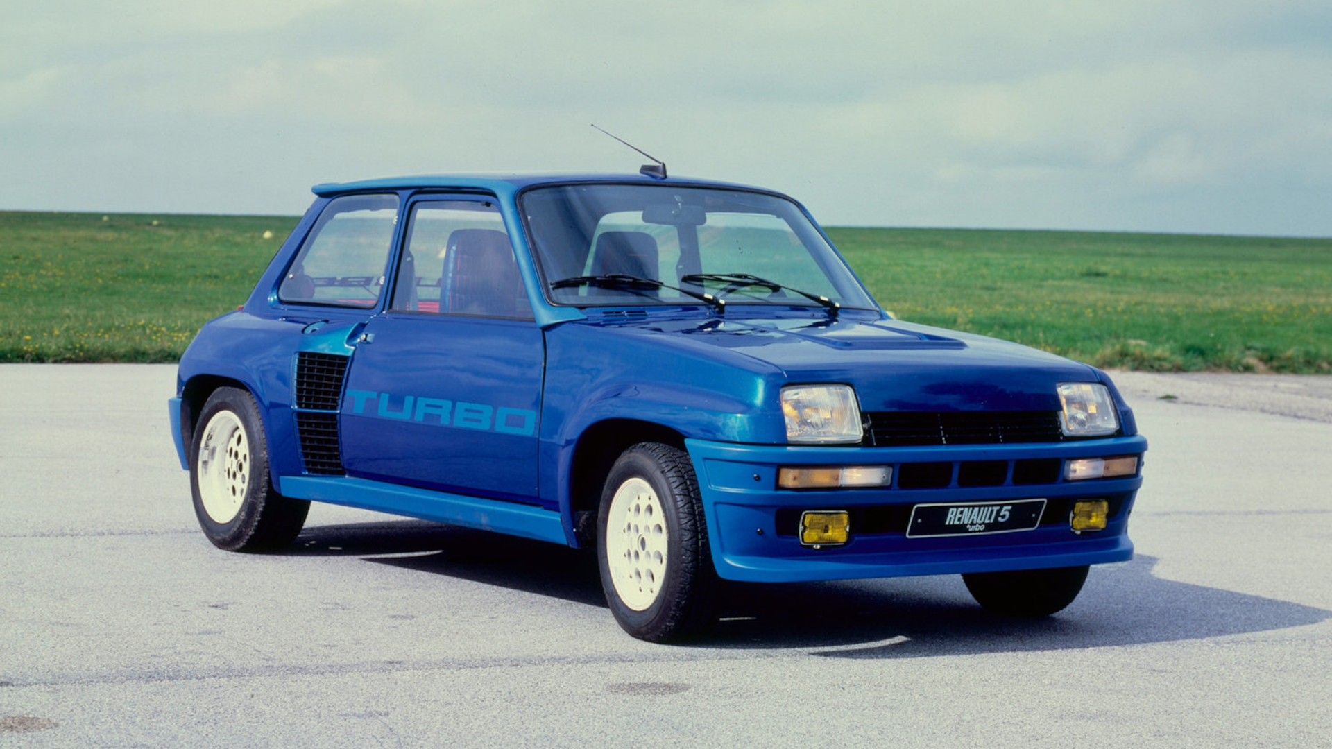 The Renault 5 Turbo was built so the brand could compete in the World Rally Championship