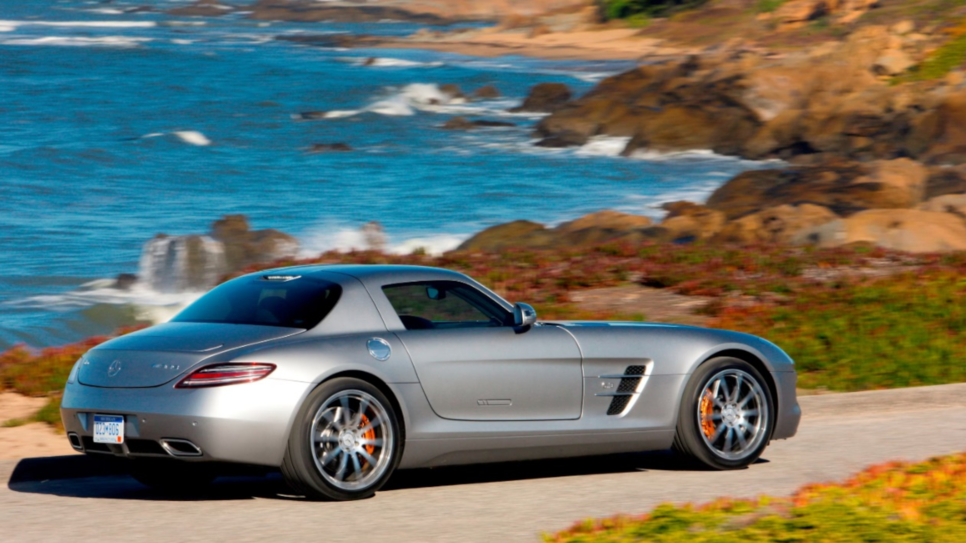 New Vs. Old: 2024 Mercedes-AMG GT 63 vs. Mercedes-Benz SLS AMG