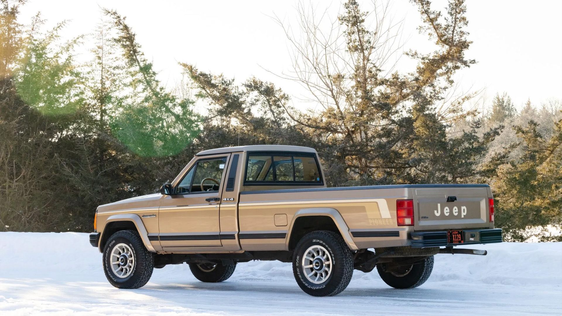 1988 Jeep Comanche Pioneer