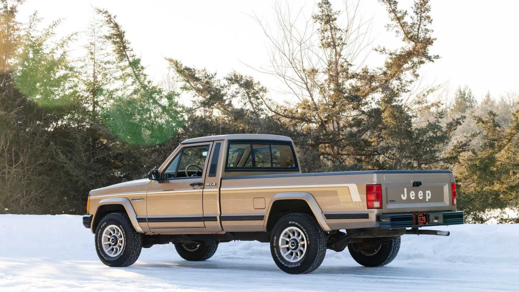 Jeep Comanche: Everything You Need To Know About The Rare Compact Pickup