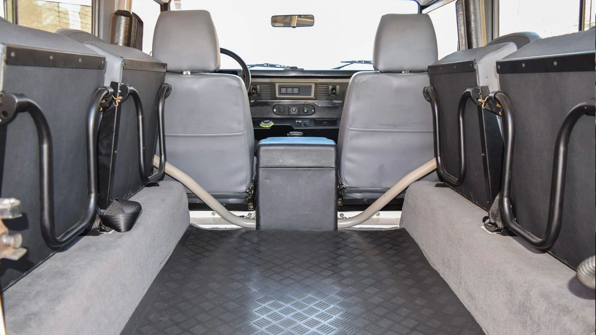 Which Land Rover Defender 90 Would You Buy For $90,000?