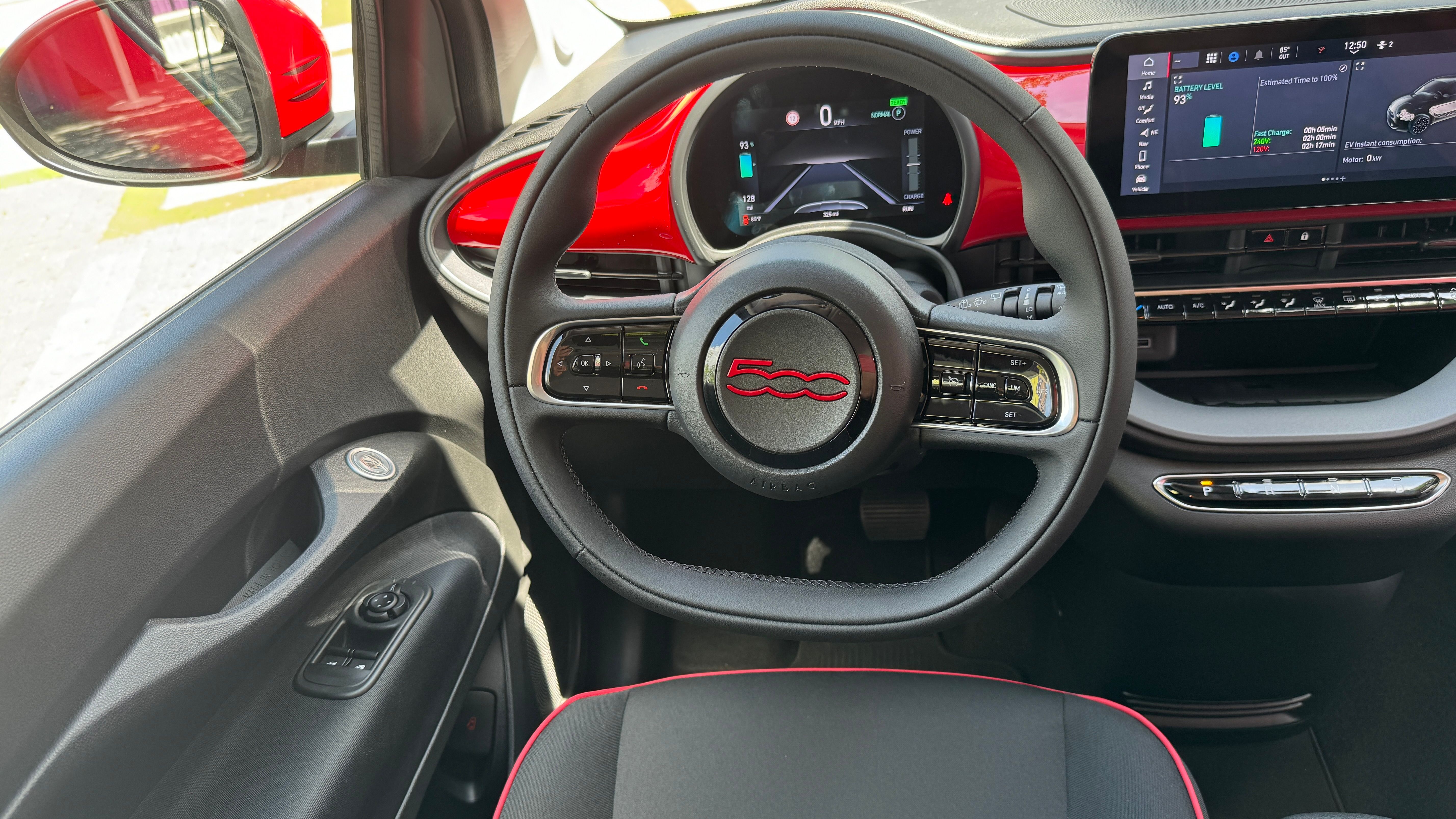 2024 Fiat 500e steering wheel close up