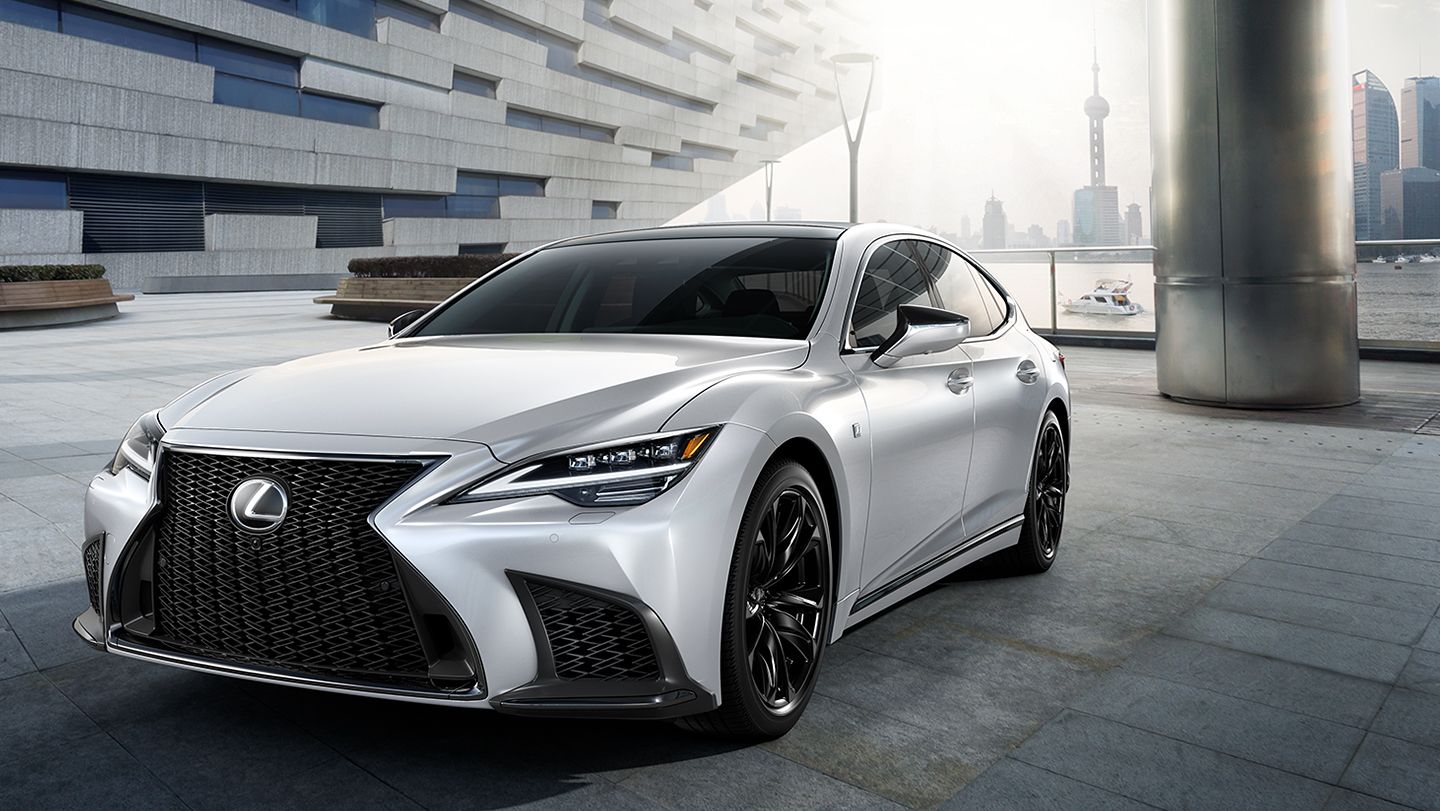 Form Over Function: 10 Cars With White Interiors That Are Worth The Risks