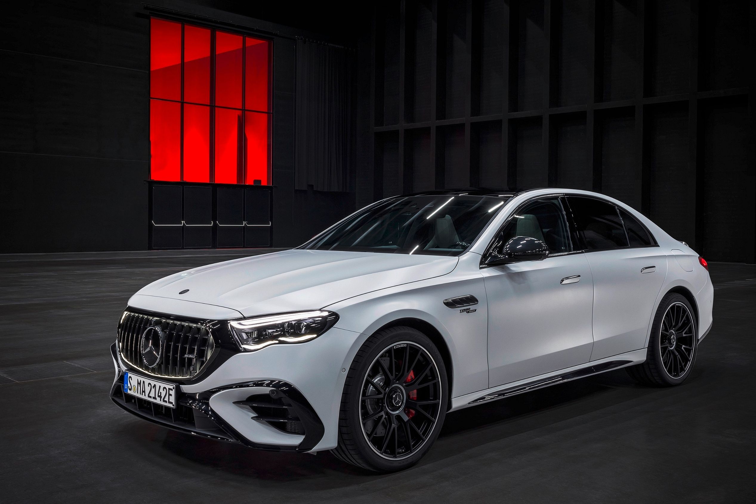 2027 Mercedes-AMG E53 Sedan Pricing, Photos & Specs