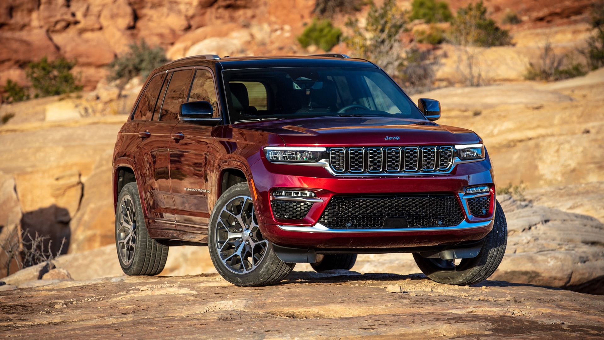 Jeep Grand Cherokee front