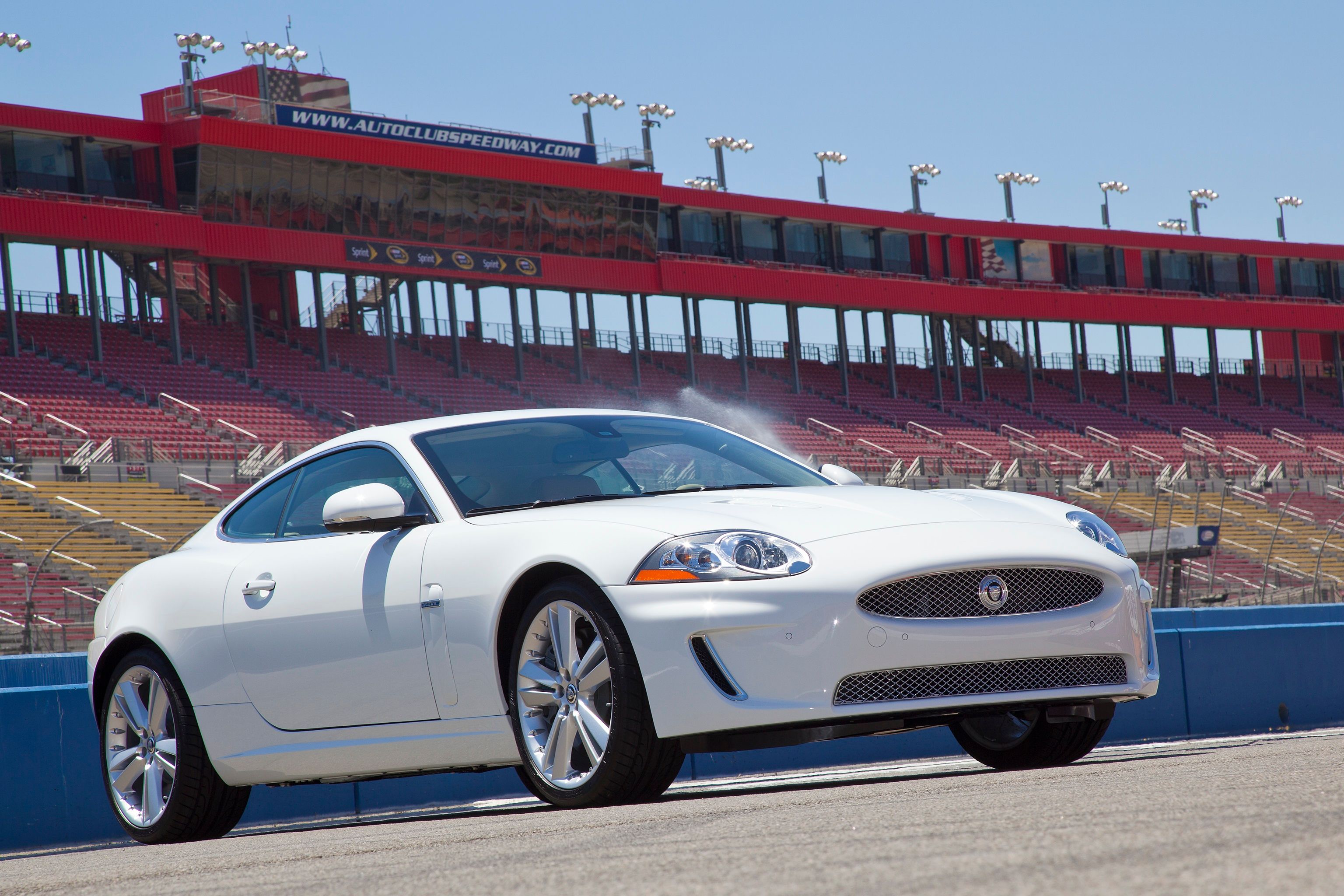 10 Fast Cars With 500 HP