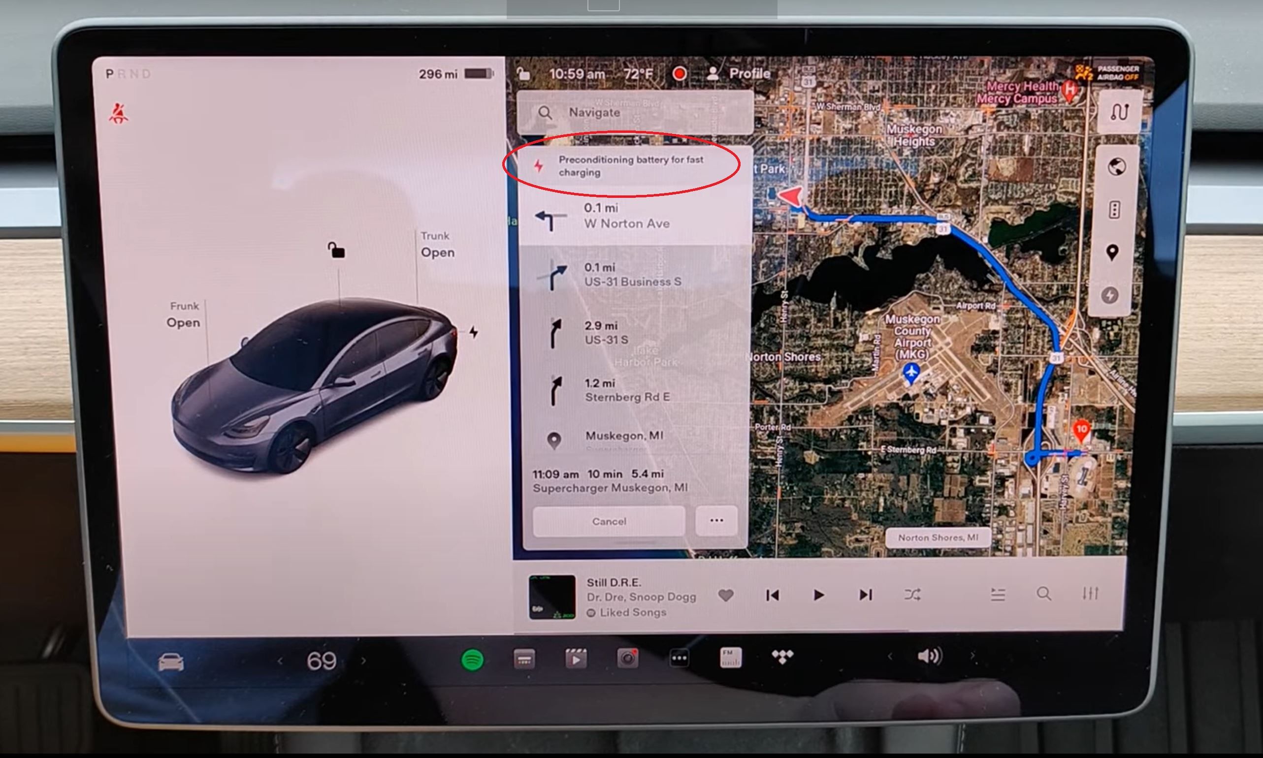 Tesla touchscreen interface