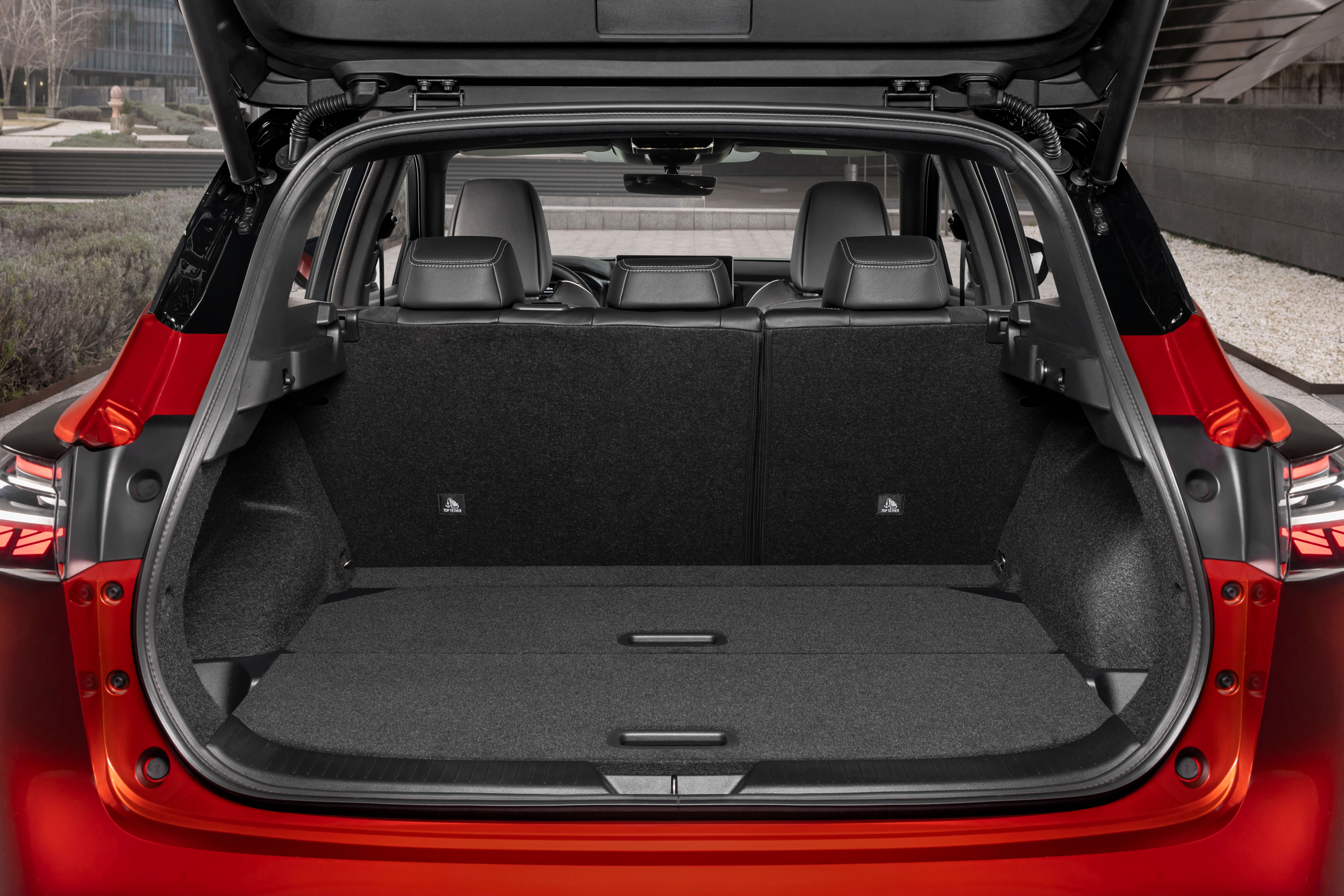 New Nissan Qashqai Shows Us The Rogue Sport That Could Have Been, image size:1265x844