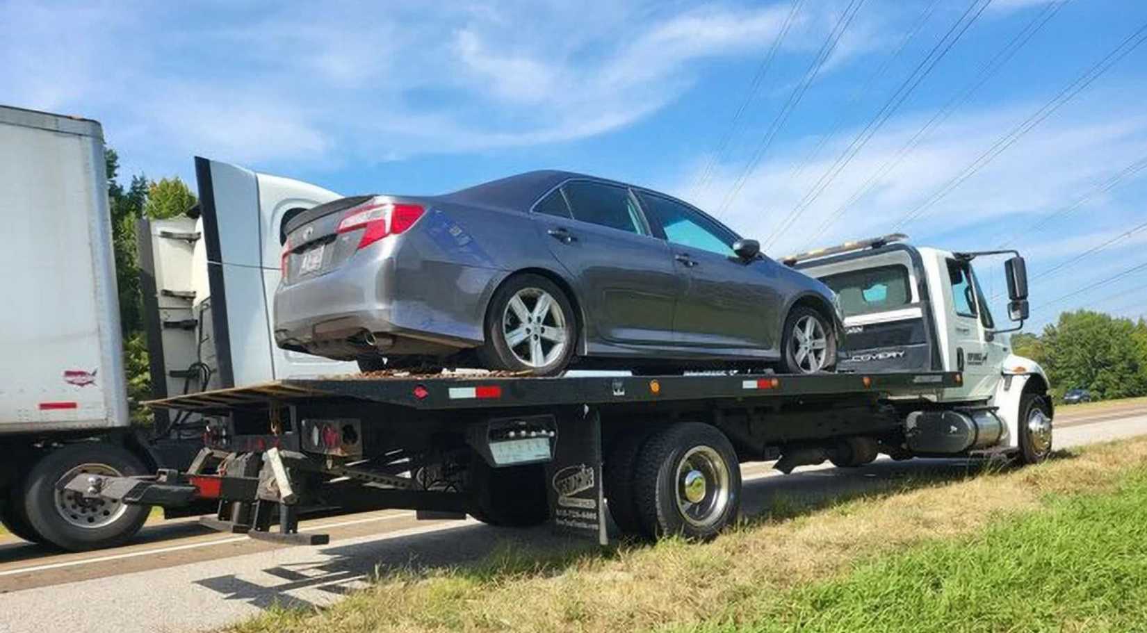 How Long Do Towing Companies Keep Carsnull
