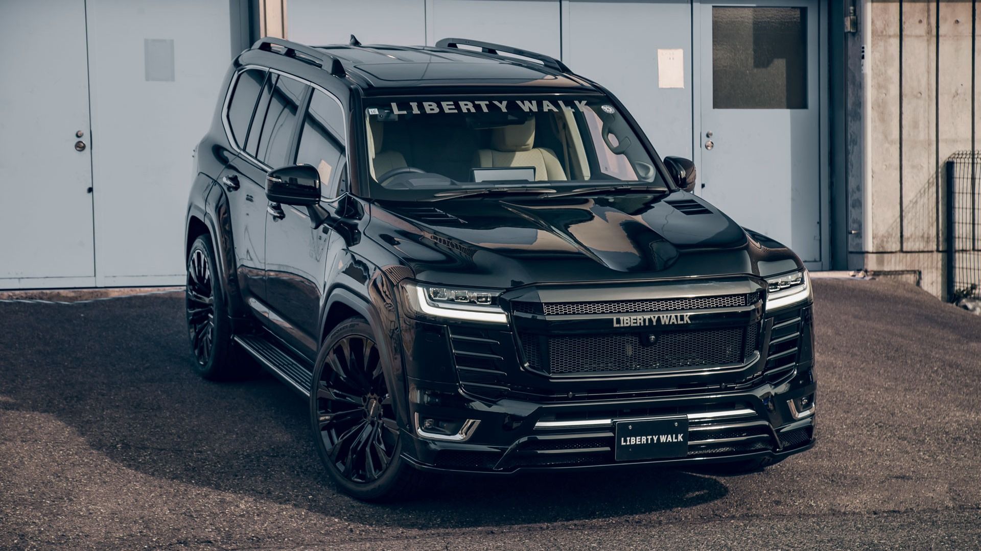 Toyota Land Cruiser 300 Looks Lavish With Liberty Walk Treatment