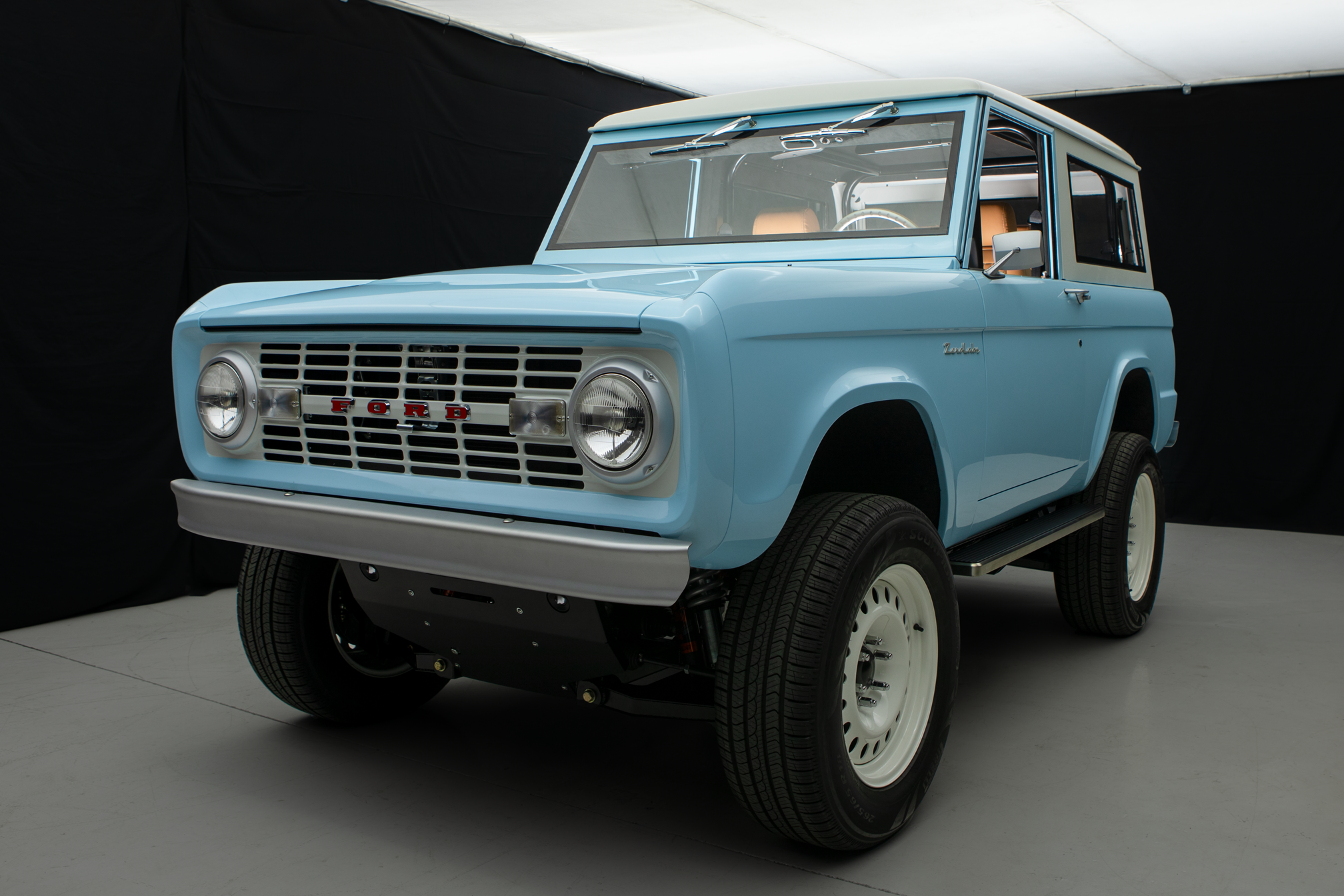 1970 Ice Blue Classic Electric Ford Bronco - Zero Labs Automotive - Studio 05