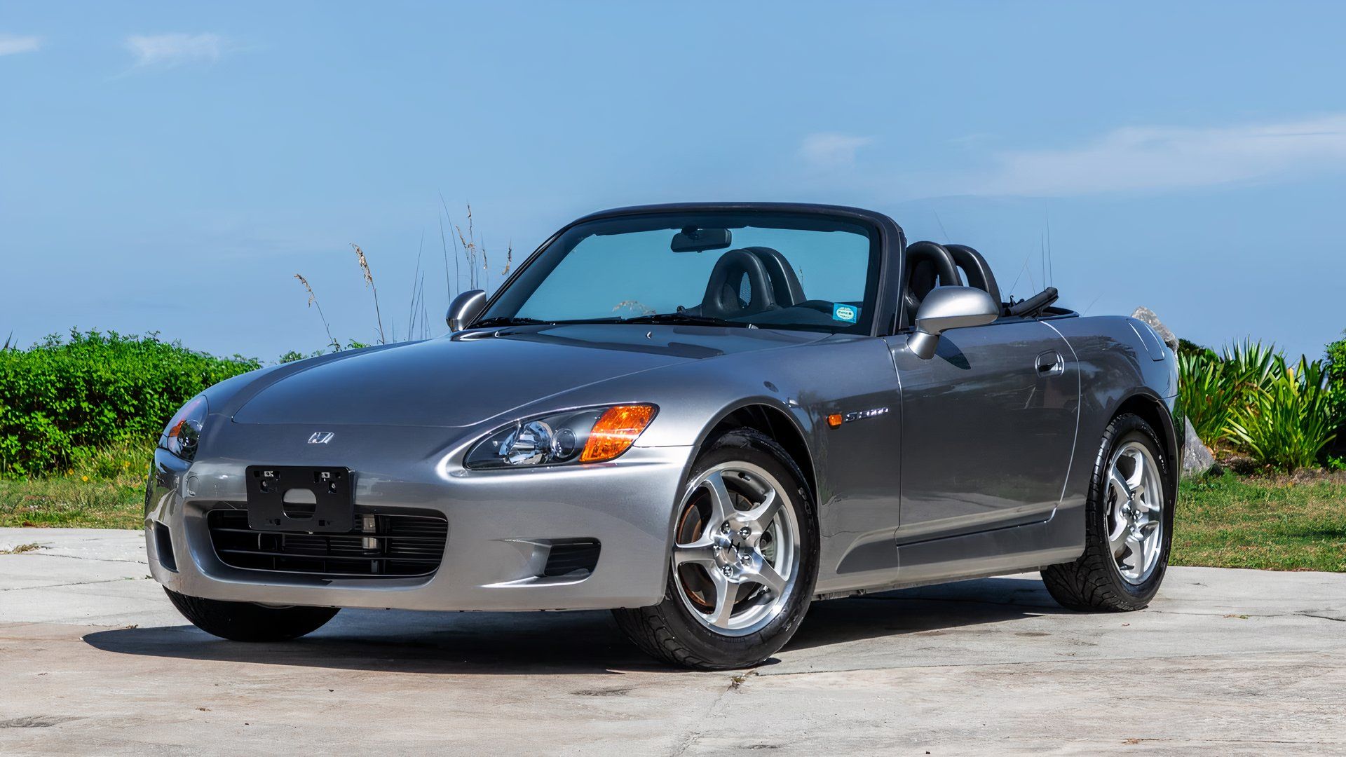 2000 Honda S2000 (2)