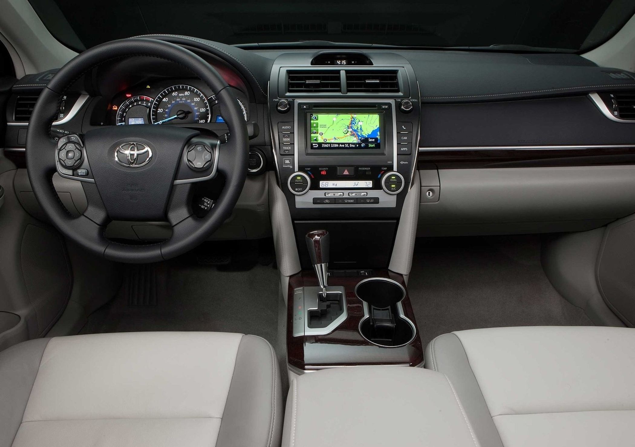 2013 Toyota Camry Interior