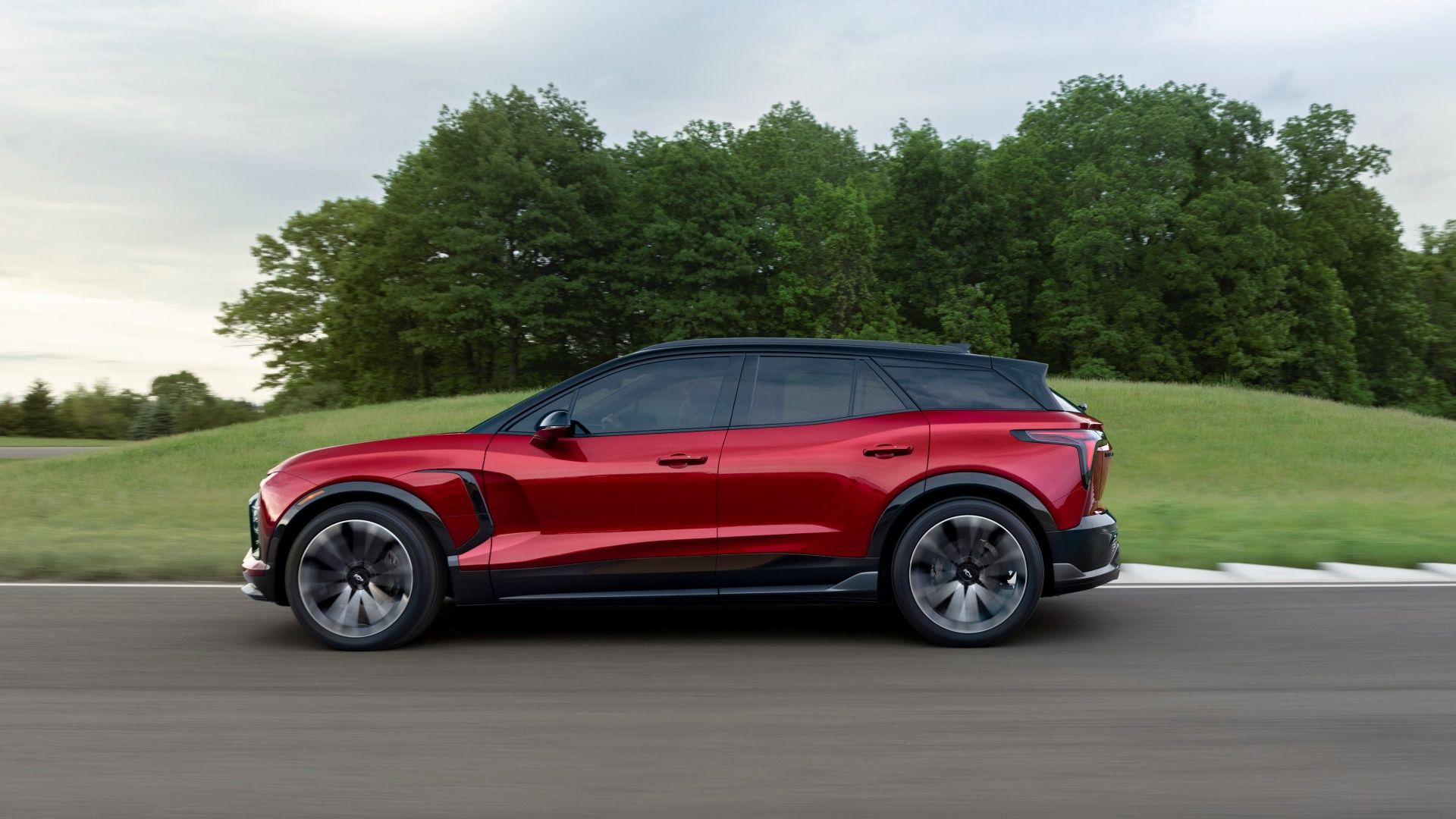 2024 Chevrolet Blazer EV Profile