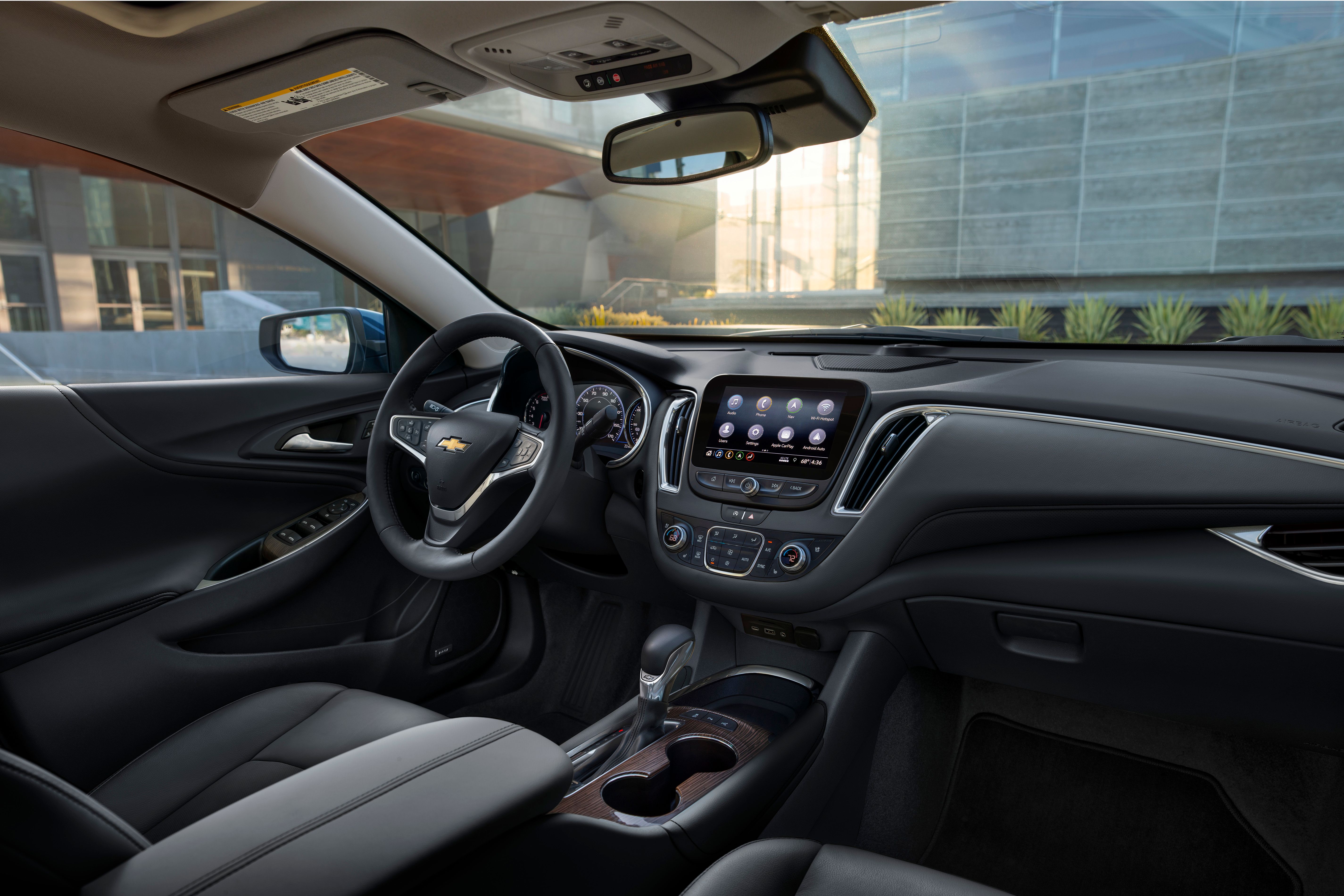 2024 Chevrolet Malibu interior
