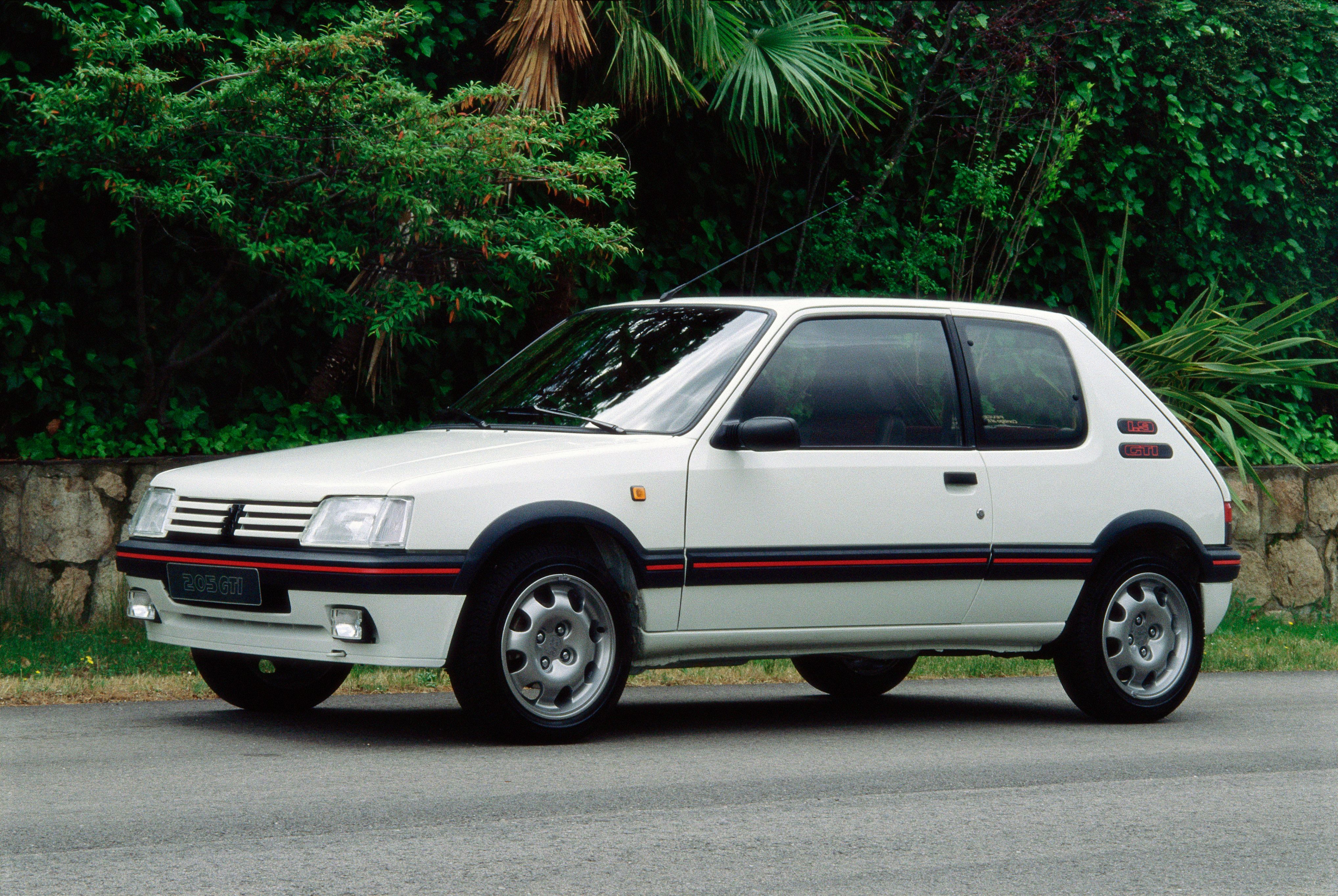 1993 Peugeot 205 GTI, White/Red