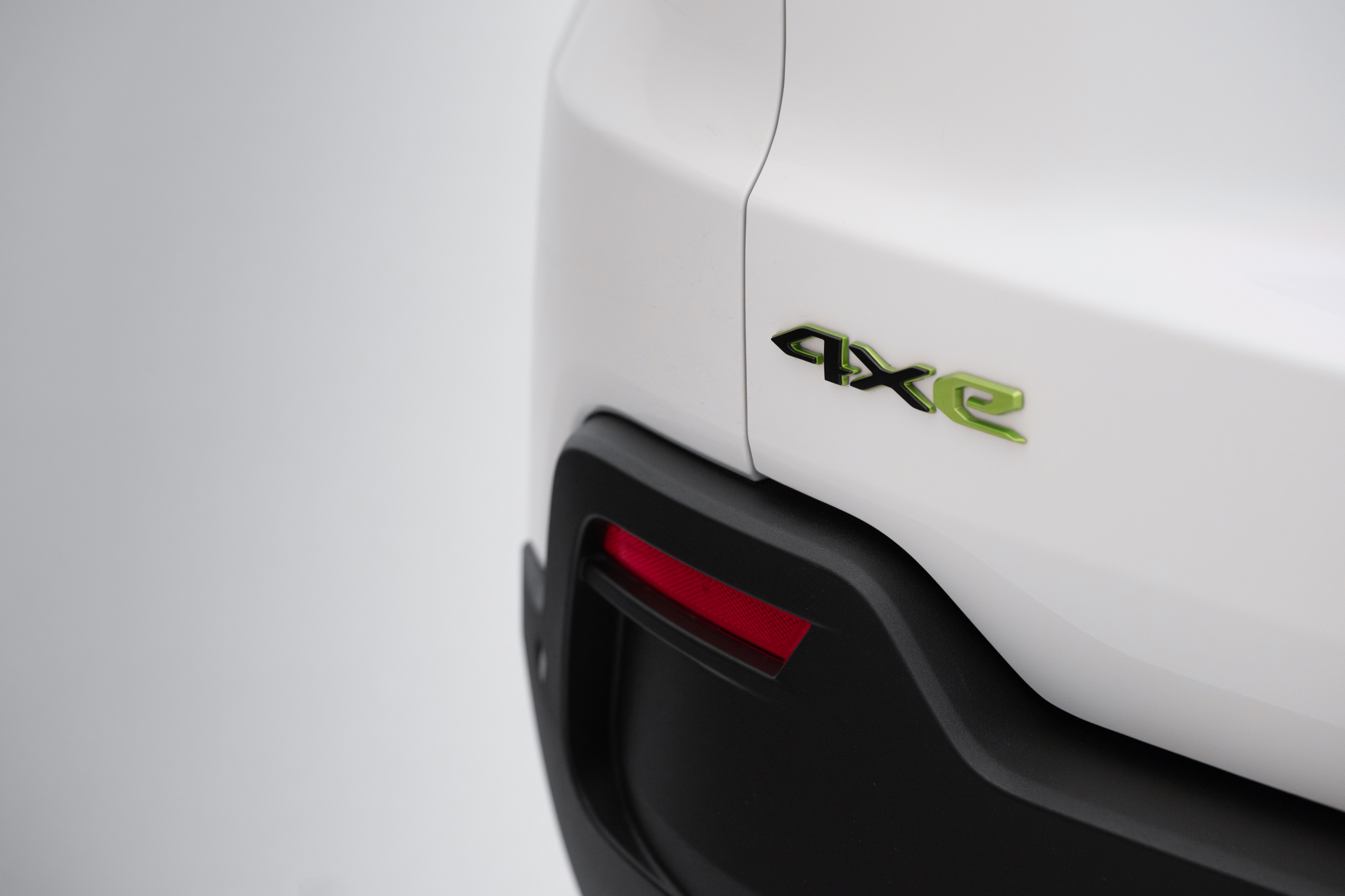 Jeep Avenger 4xe rear badging