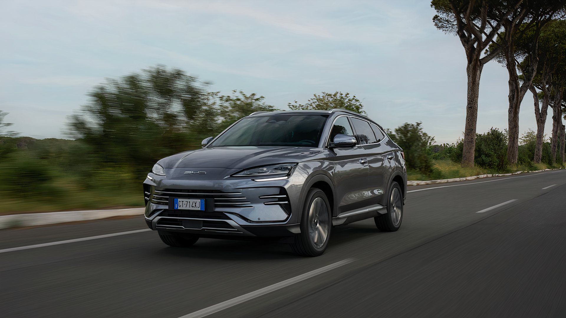 New Plug-In Hybrid SUV From China Claims To Have 684 Miles Of Range