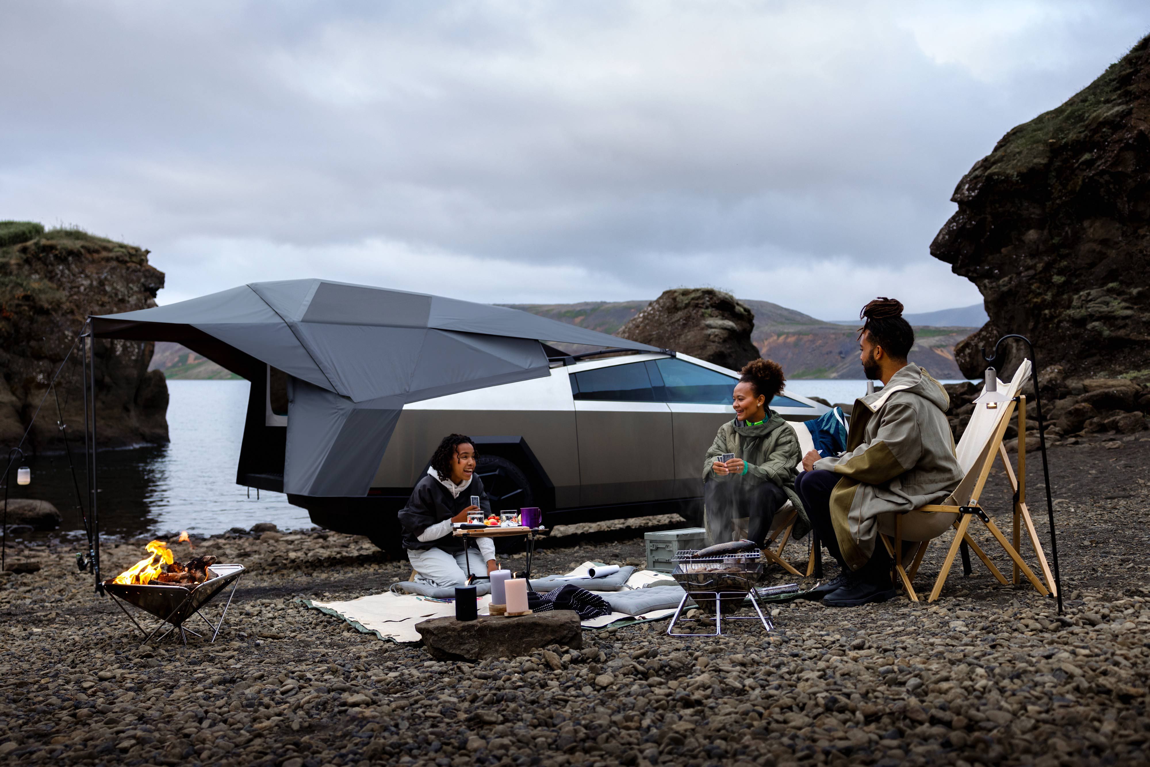 Camping with the Tesla Cybertruck