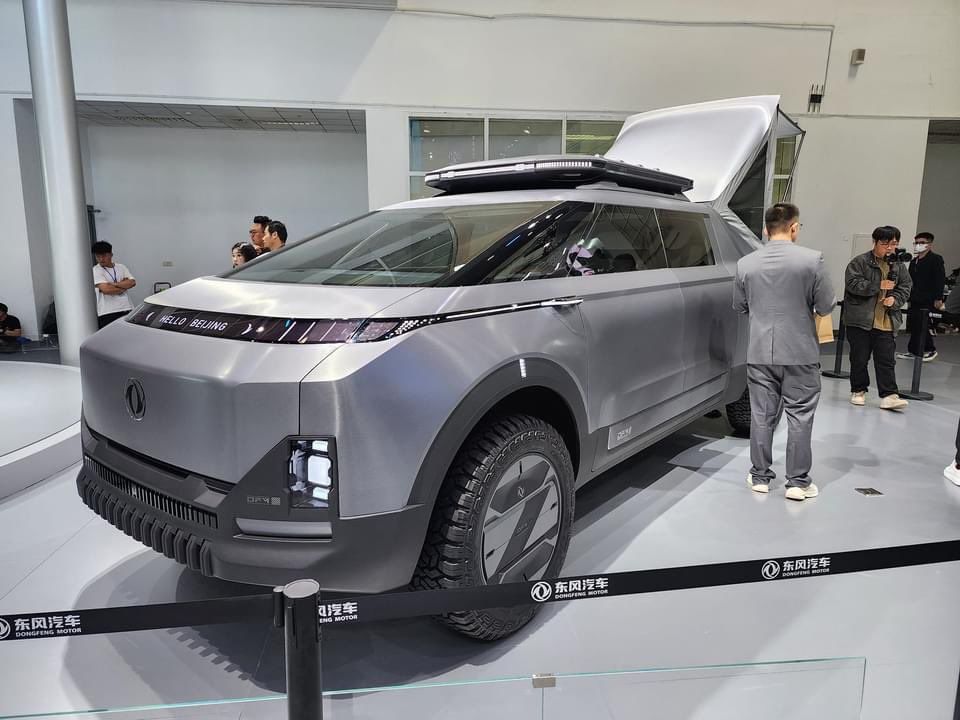 Chinese Automaker Thinks It Can Do A Better Cybertruck Than Tesla