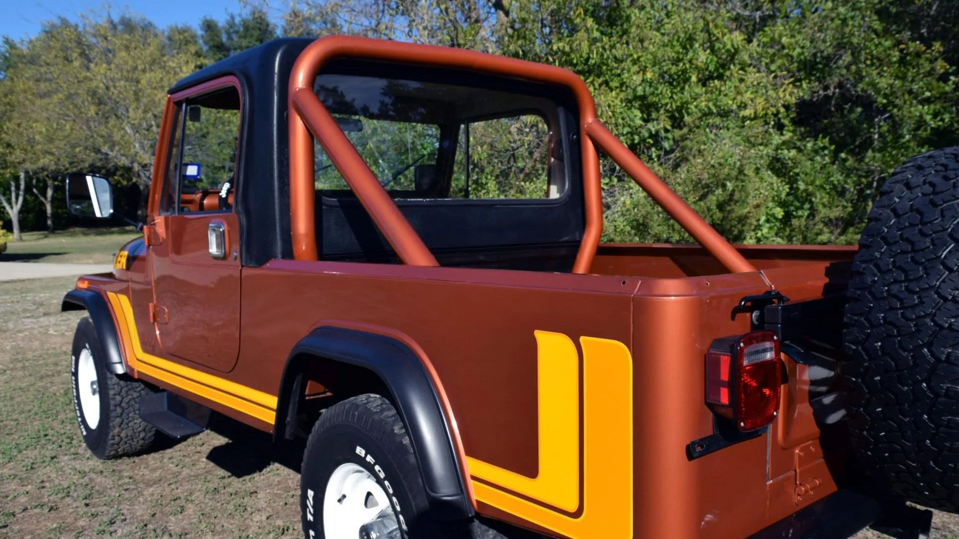 Jeep Scrambler: Everything You Need To Know About The Classic Pickup