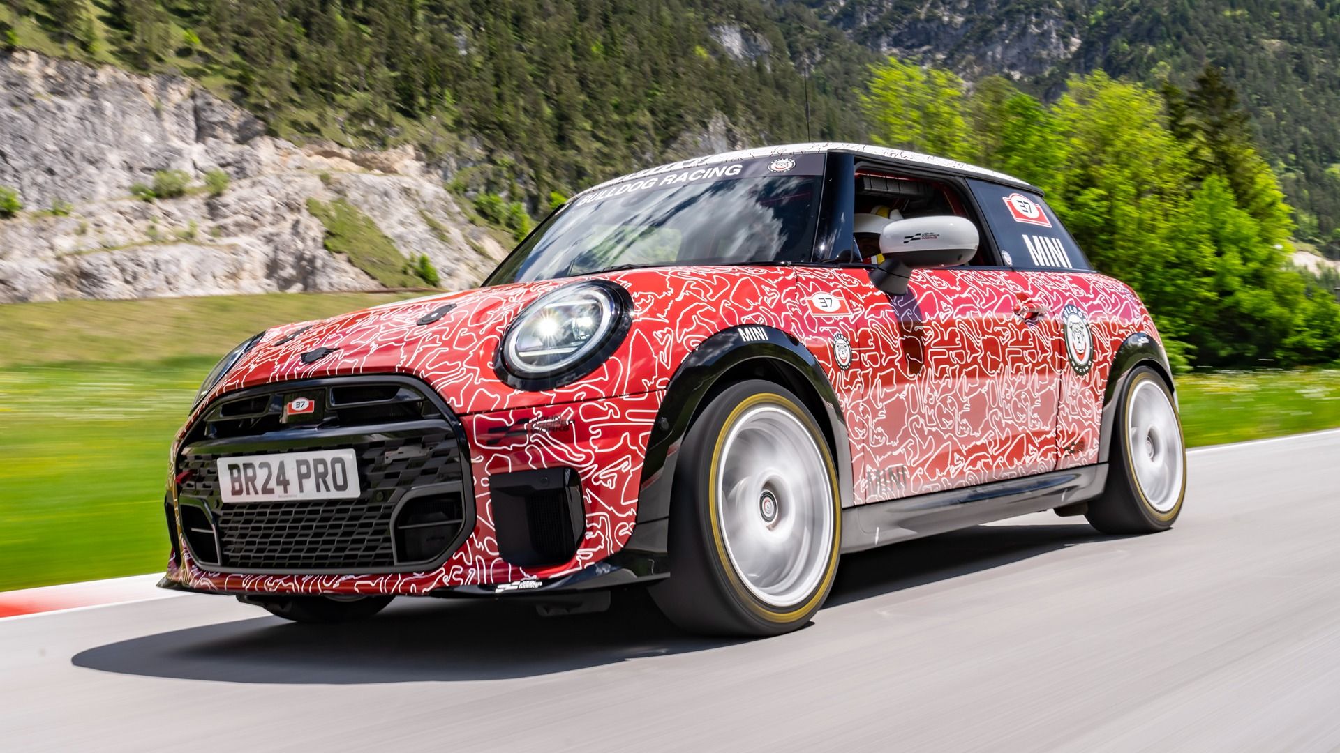 Mini Cooper Hardtop JCW To Debut In 24 Hours Of Nrburgring Race