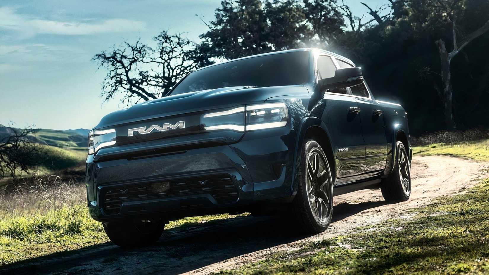 Range-Extender or Plug-In Hybrid? Which One’s Right for You