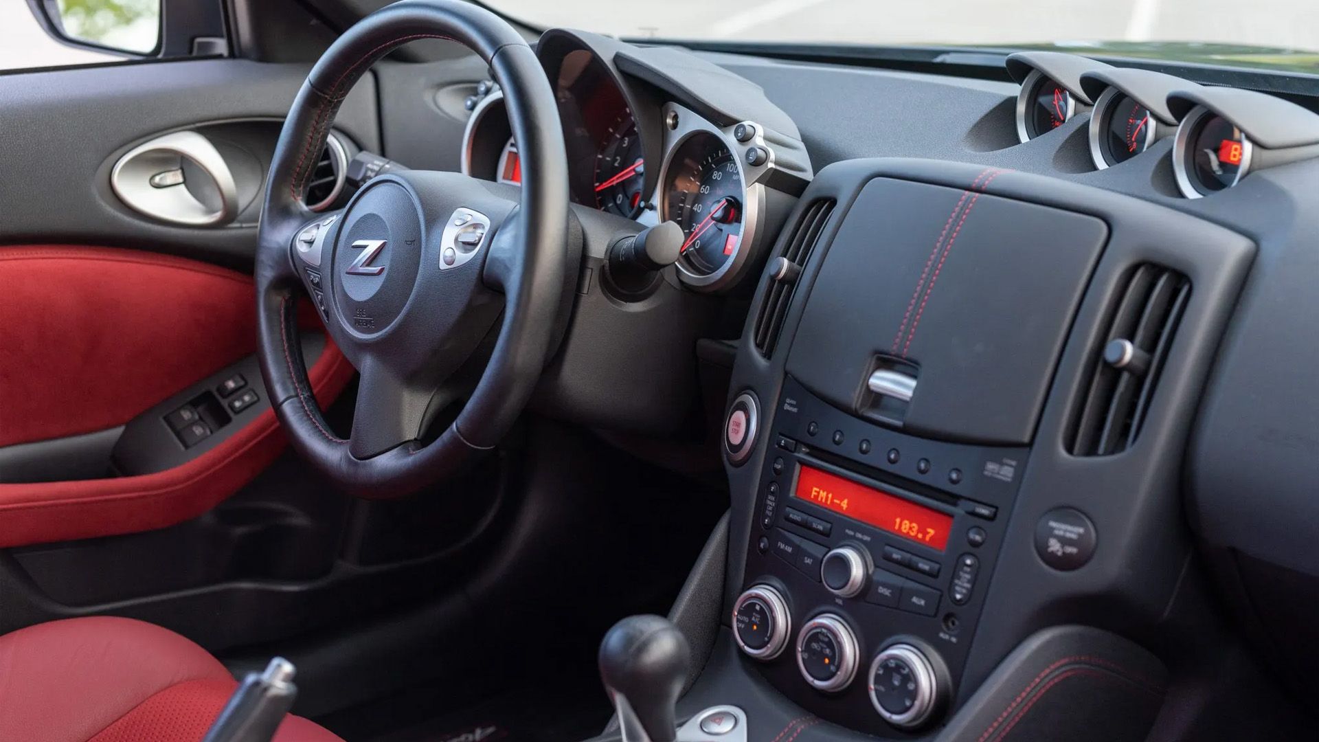 2016 Nissan 370Z NISMO 7