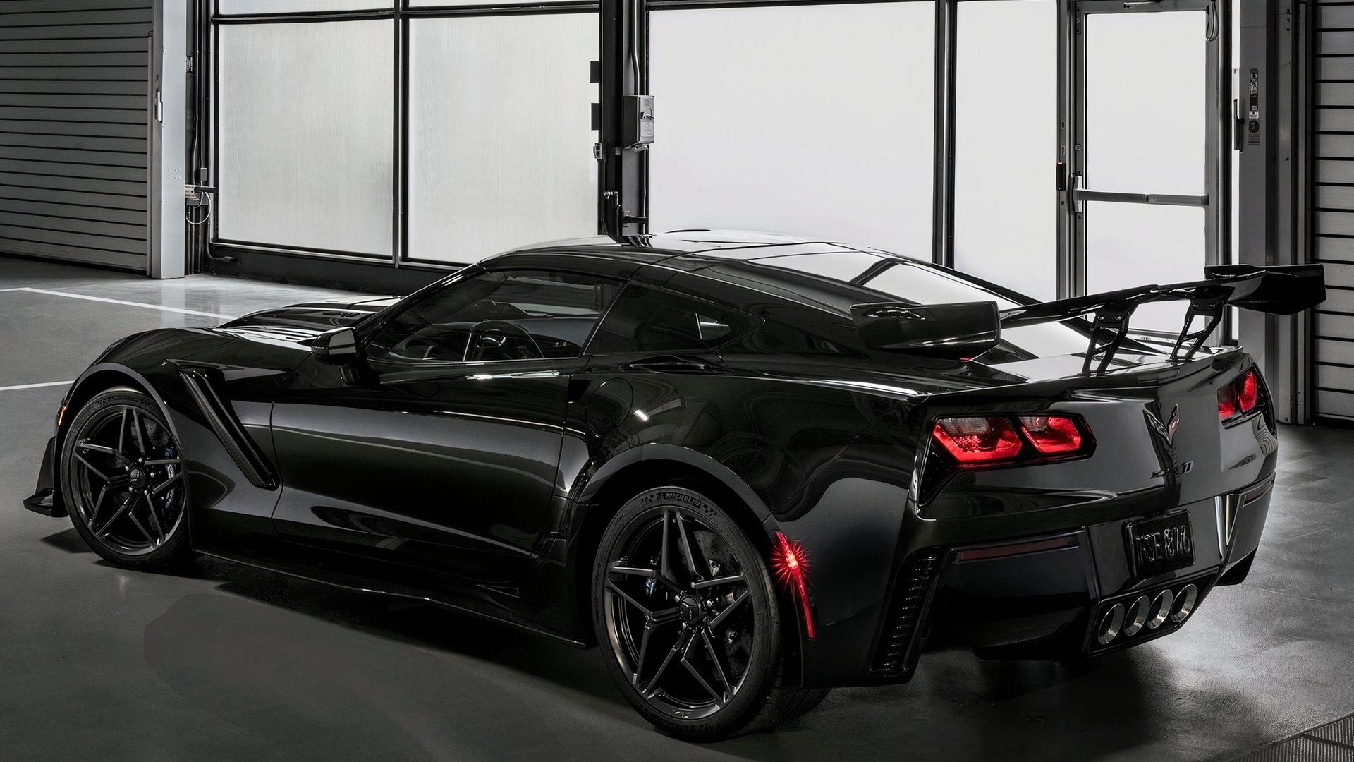 10 Cars Powered By General Motors' Most Reliable V8 Engine