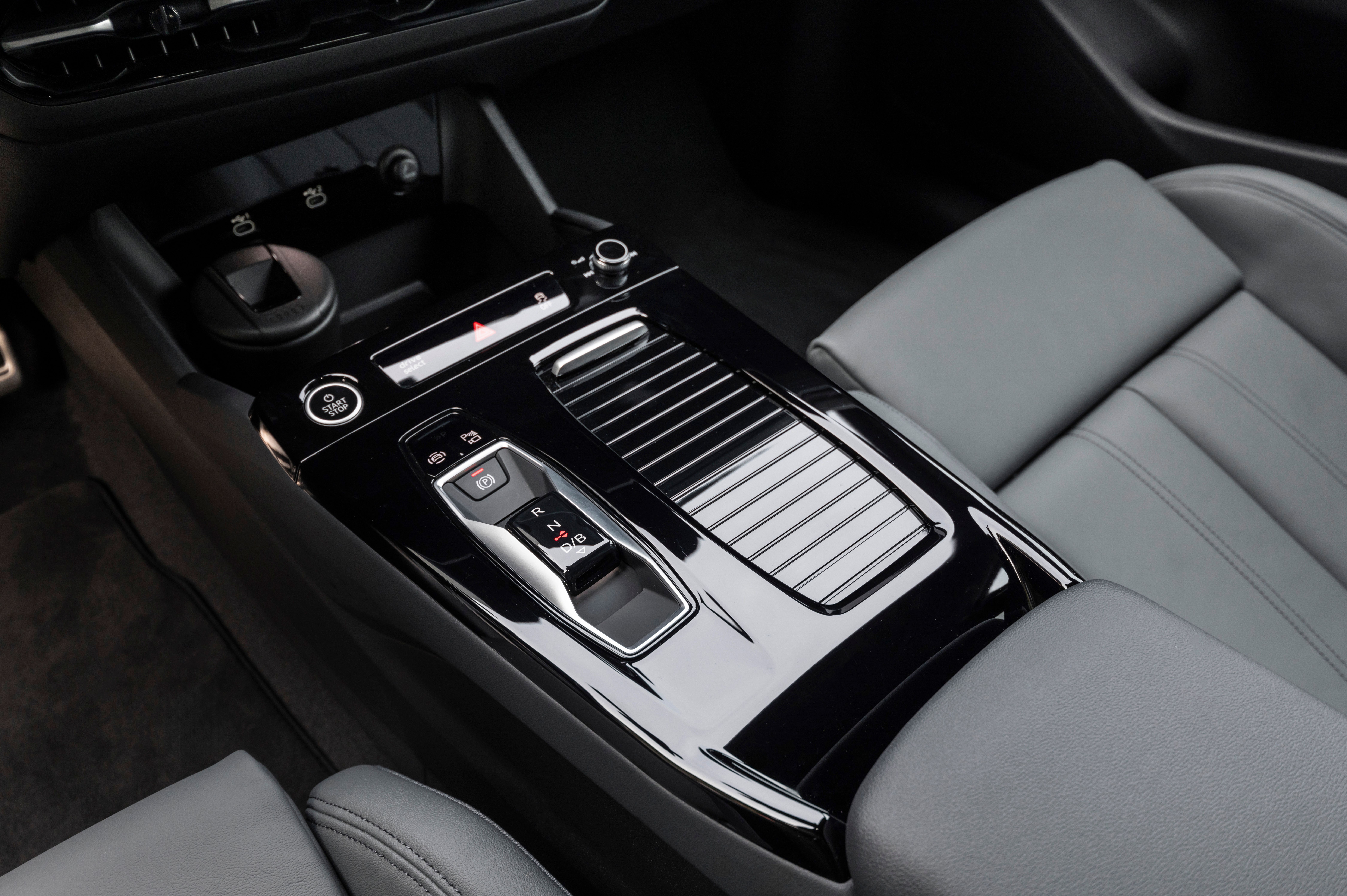 2025 Audi Q6 e-tron Center Console