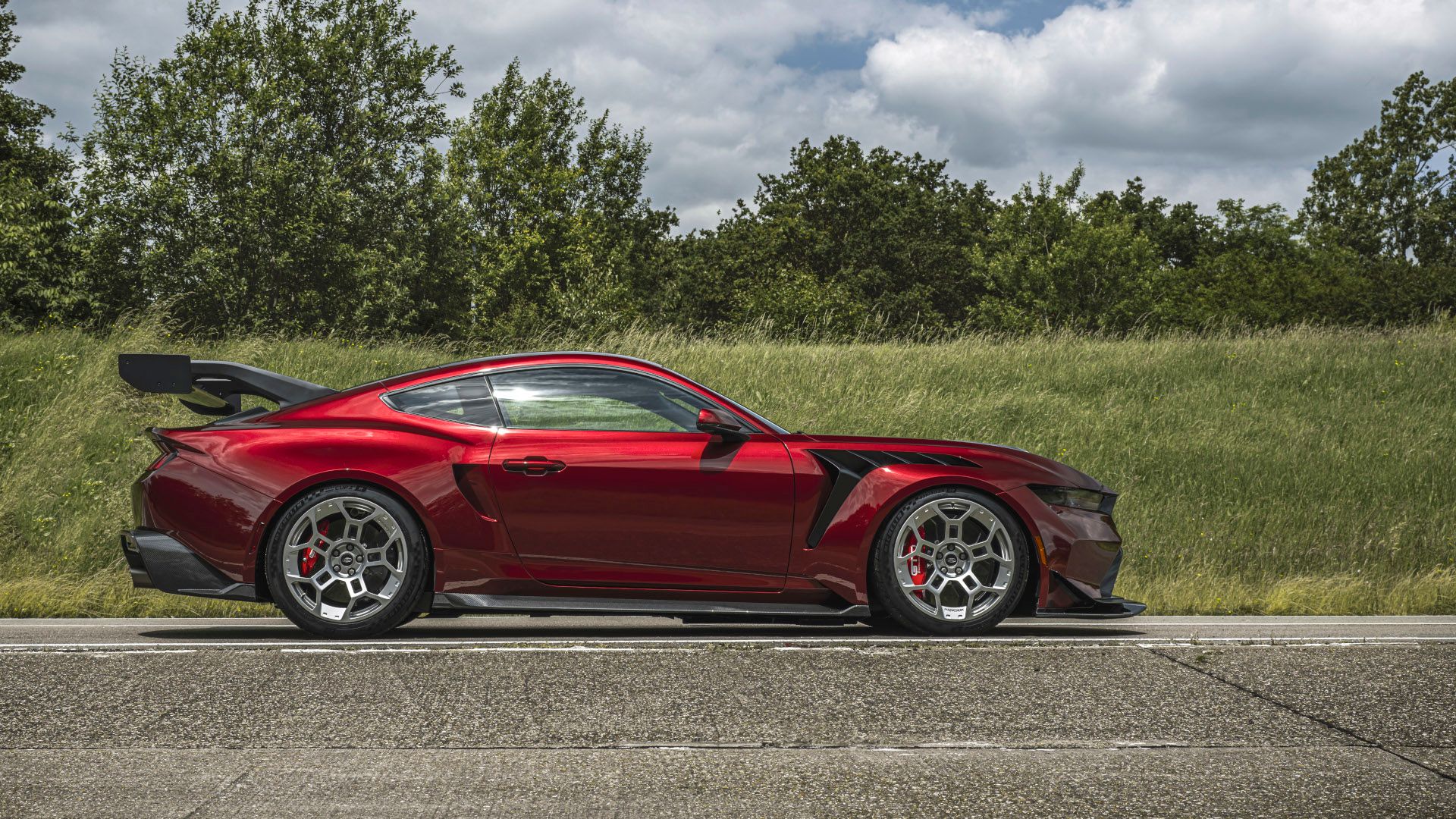 Ford Mustang GTD Carbon Series Revealed With Supercar Interior