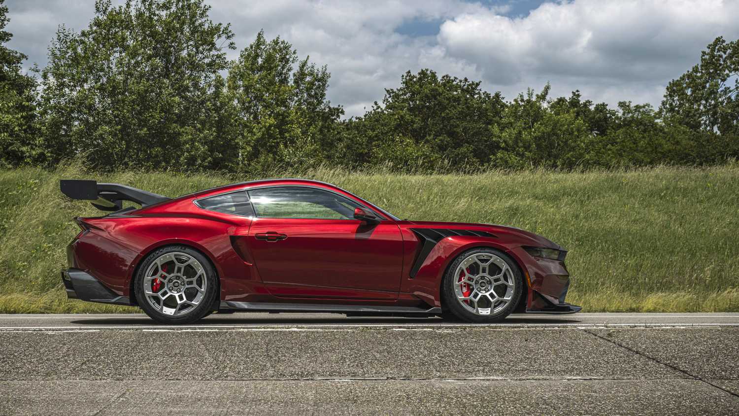 Gtd Fishbone Ford Mustang GTD Carbon Series Revealed With Supercar Interior