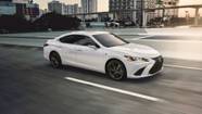 Here s What s New For The 2025 Lexus ES
